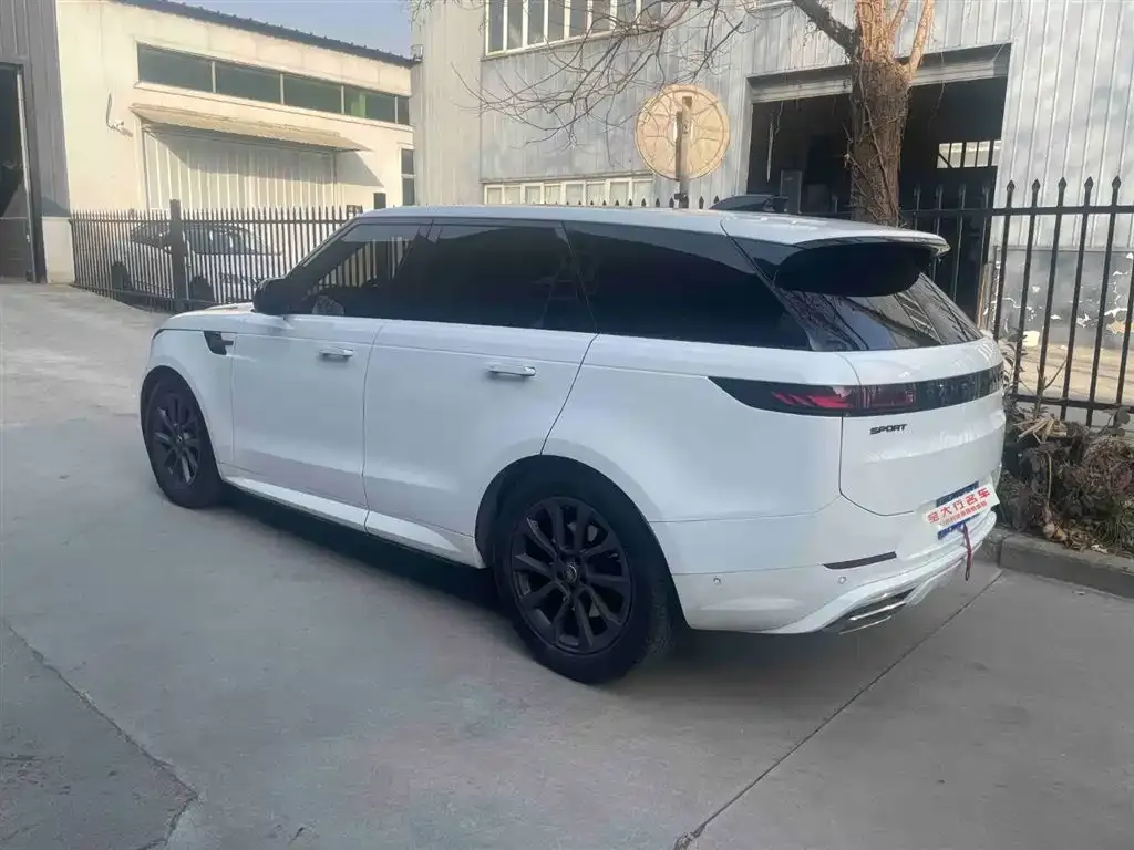 Land Rover Sport 2024 из CN, фото 3