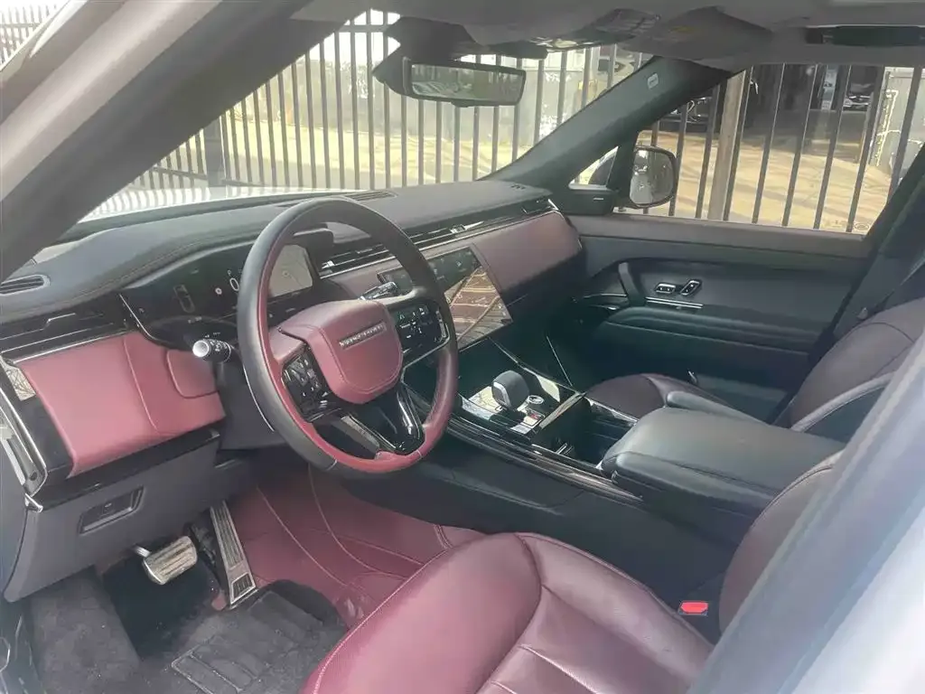 Land Rover Sport 2024 из CN, фото 2