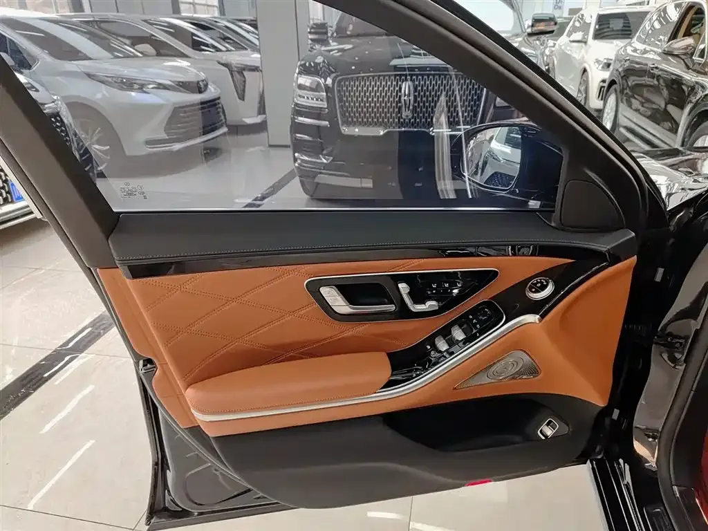 Mercedes-Benz S-Class 2024 из CN, фото 8