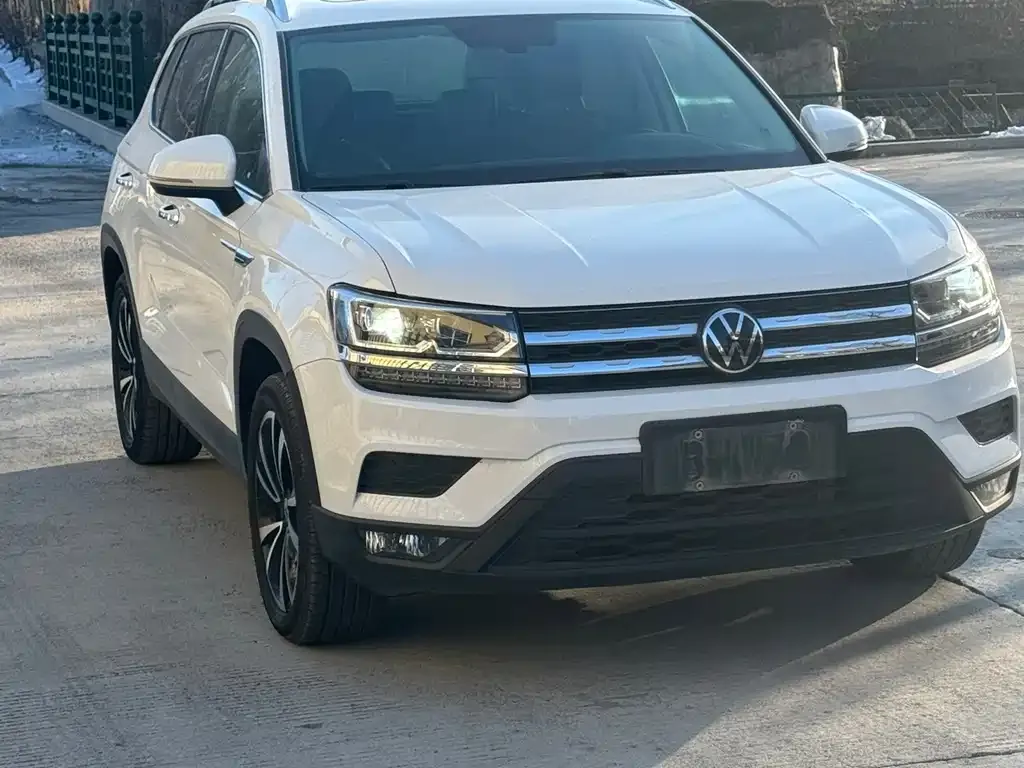 Volkswagen Tharu 2022 из CN, фото 1