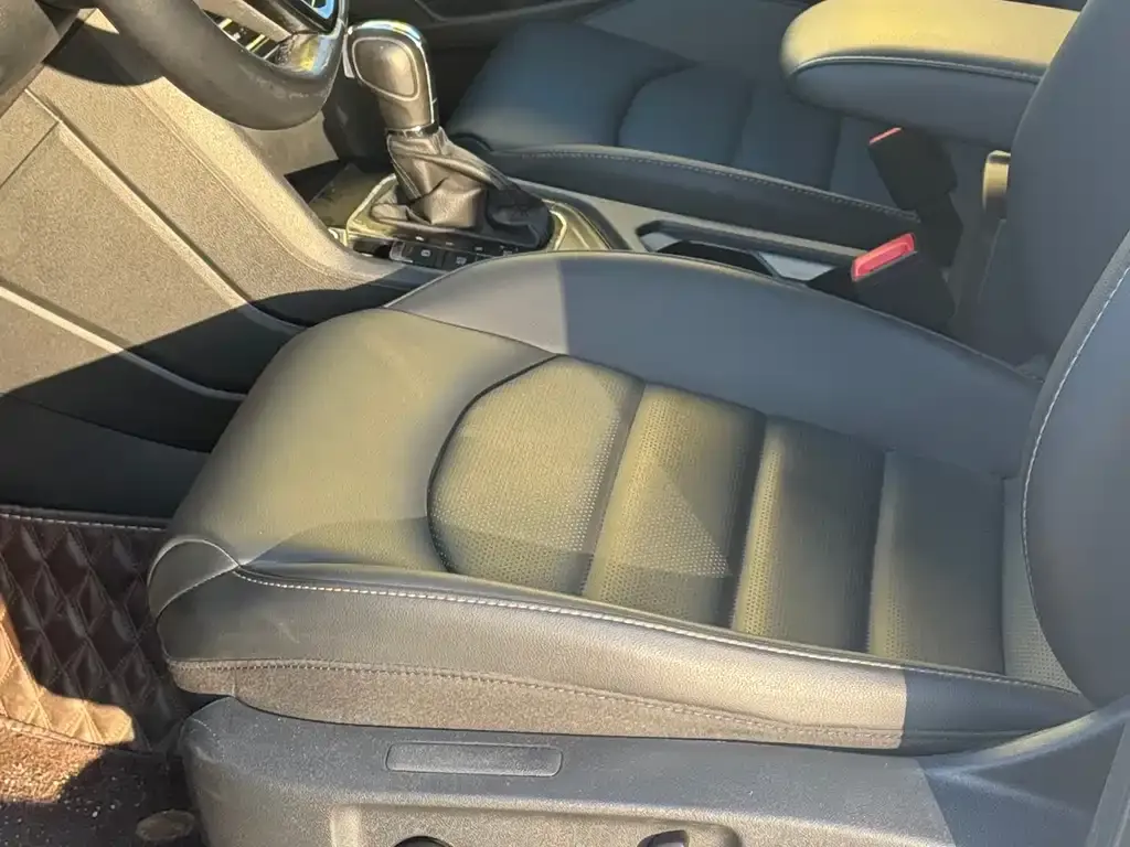 Volkswagen Tharu 2022 из CN, фото 5