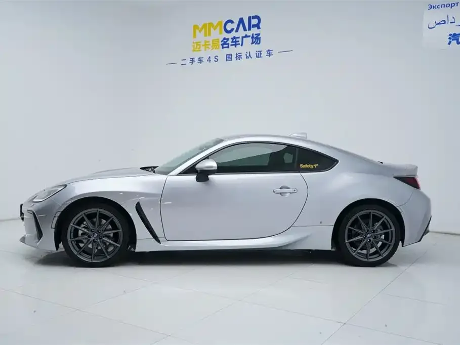 Subaru BRZ — фото 4