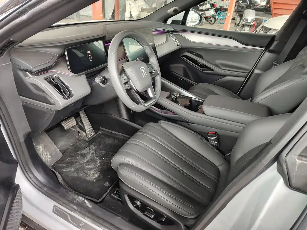 BYD L EV 2025 из CN, фото 6