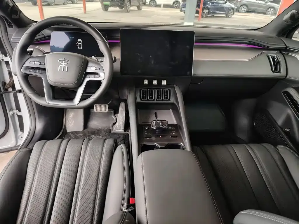 BYD L EV 2025 из CN, фото 8