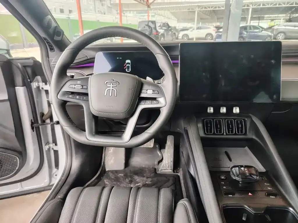 BYD L EV 2025 из CN, фото 7