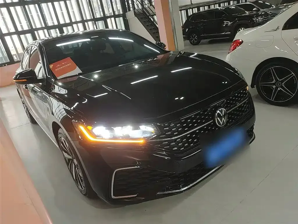 Volkswagen Passat 2022 из CN, фото 6