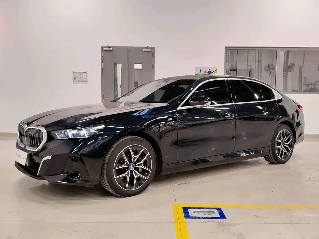 BMW i5 2025 из CN, фото 1
