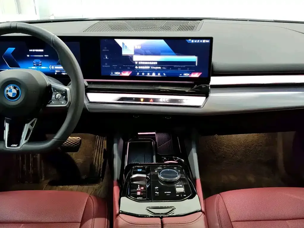 BMW i5 2025 из CN, фото 7
