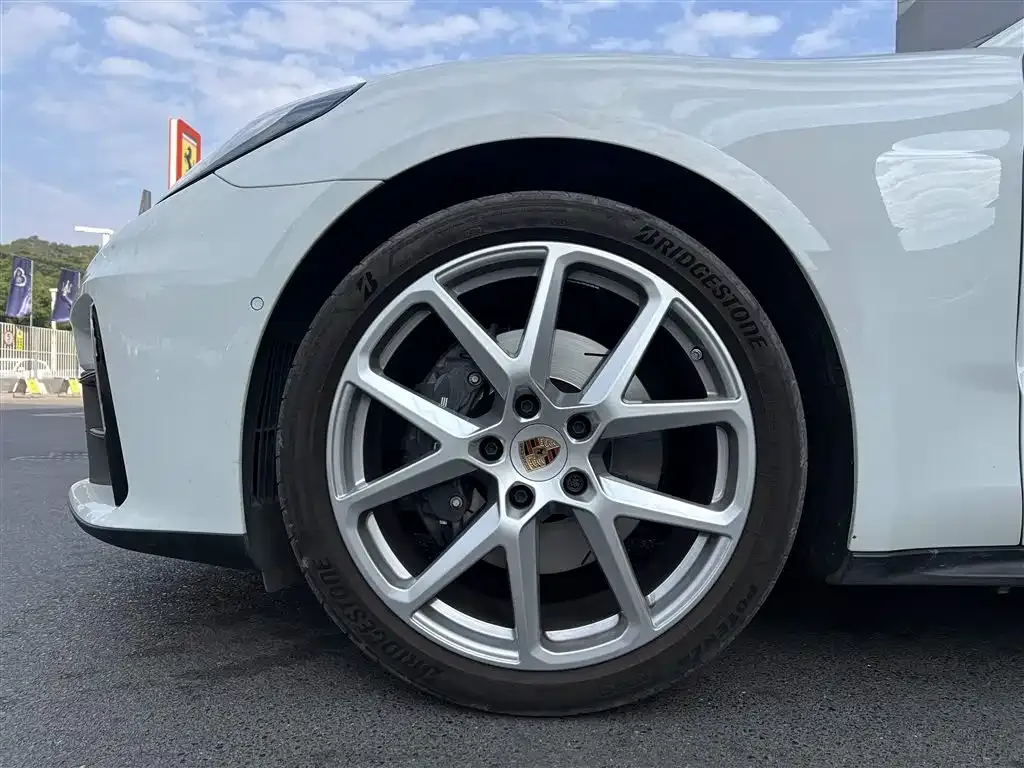 Porsche Panamera 2024 из CN, фото 7