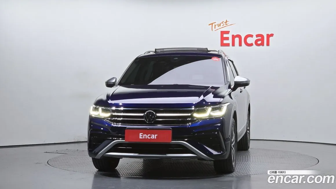 Volkswagen Tiguan — фото 2