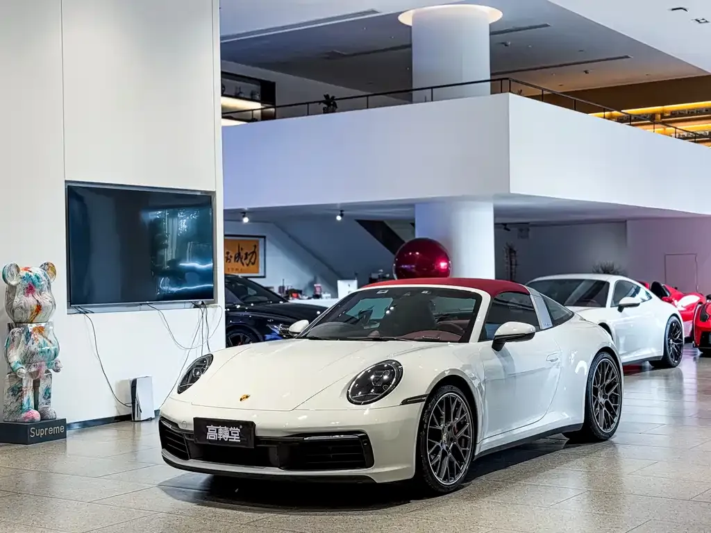 Porsche 911 2022 из CN, фото 1