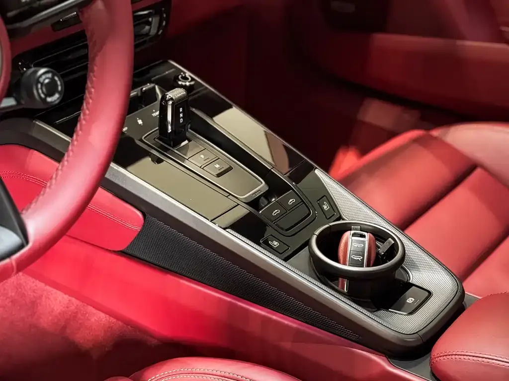Porsche 911 2022 из CN, фото 10