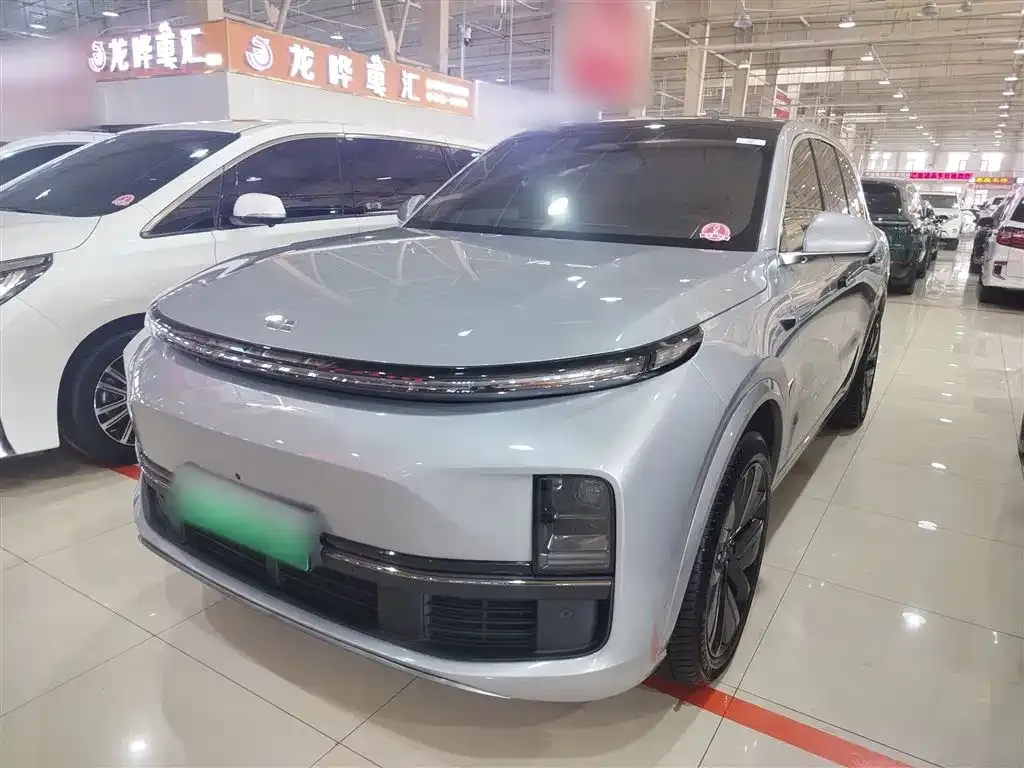 Li Auto L8 2024 из CN, фото 1