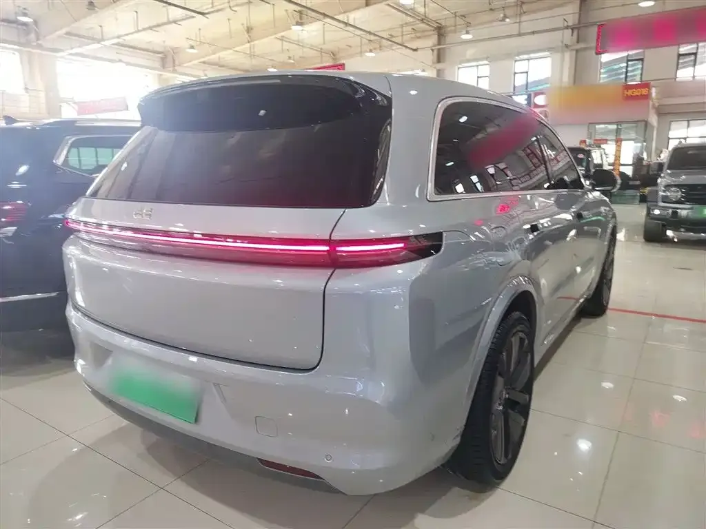 Li Auto L8 2024 из CN, фото 5