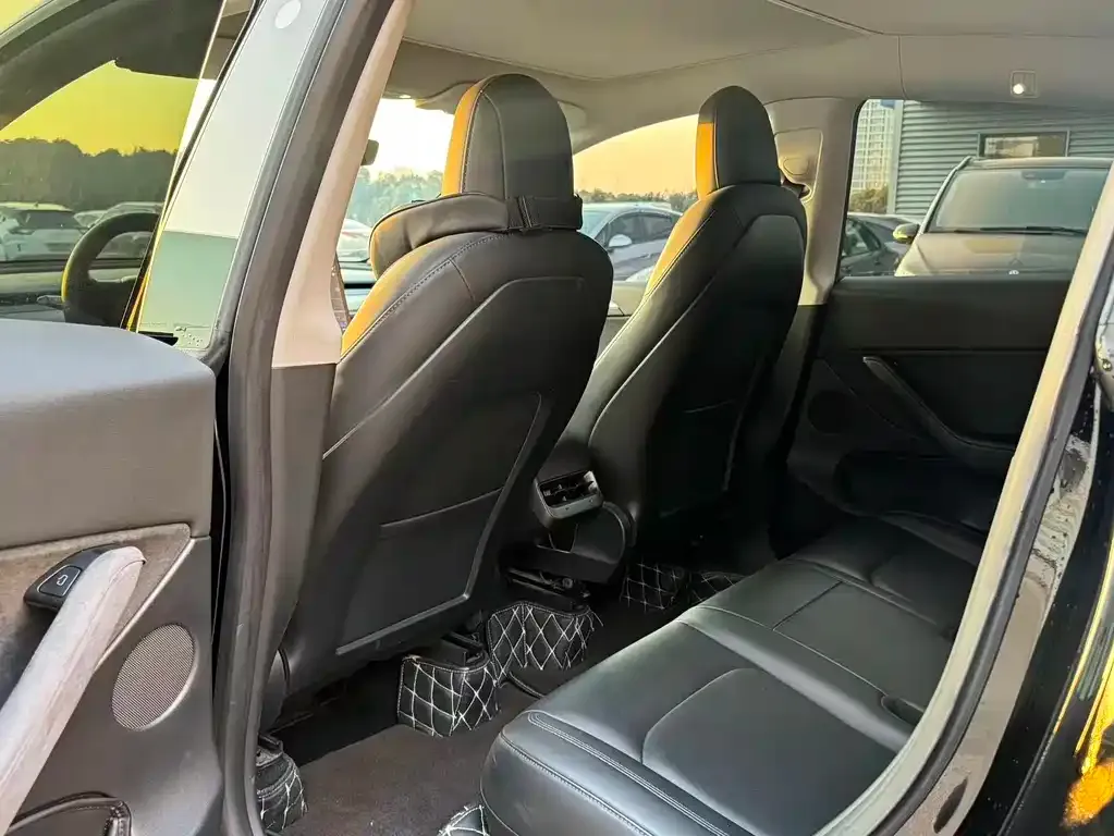 Tesla Model Y 2021 из CN, фото 6