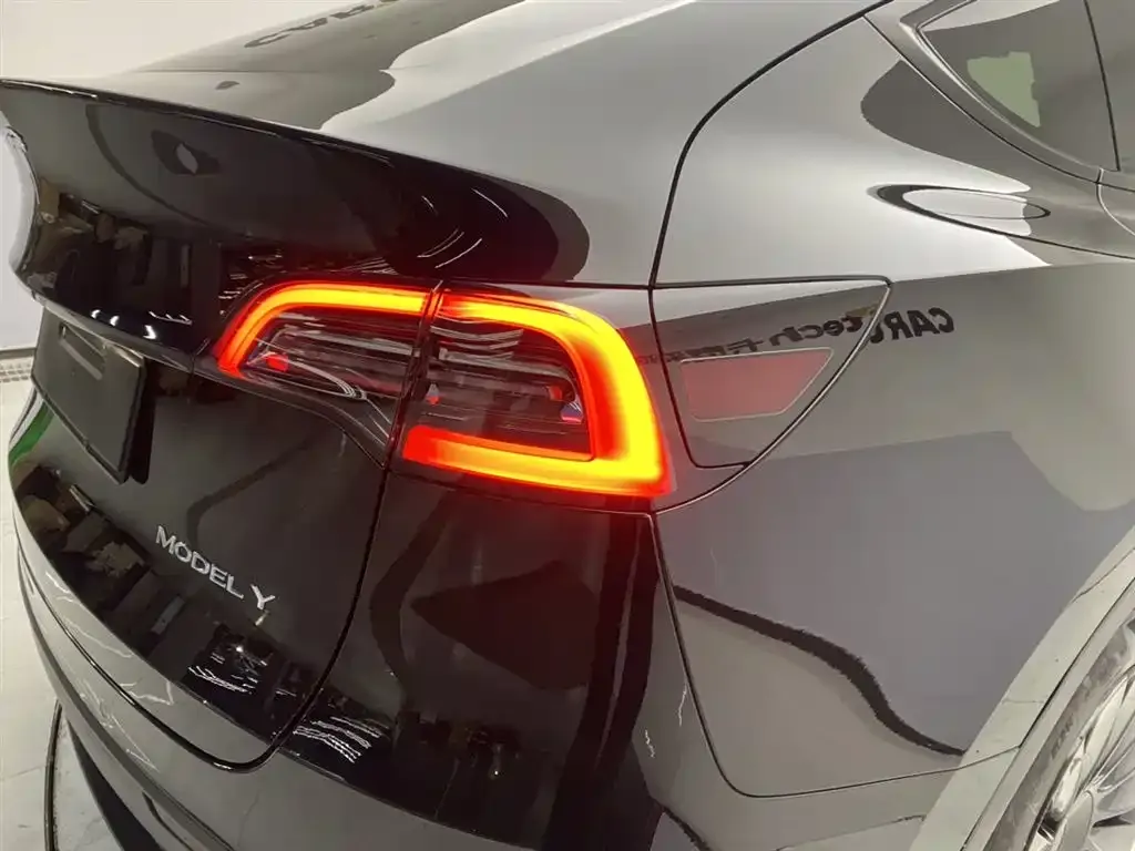 Tesla Model Y 2022 из CN, фото 9