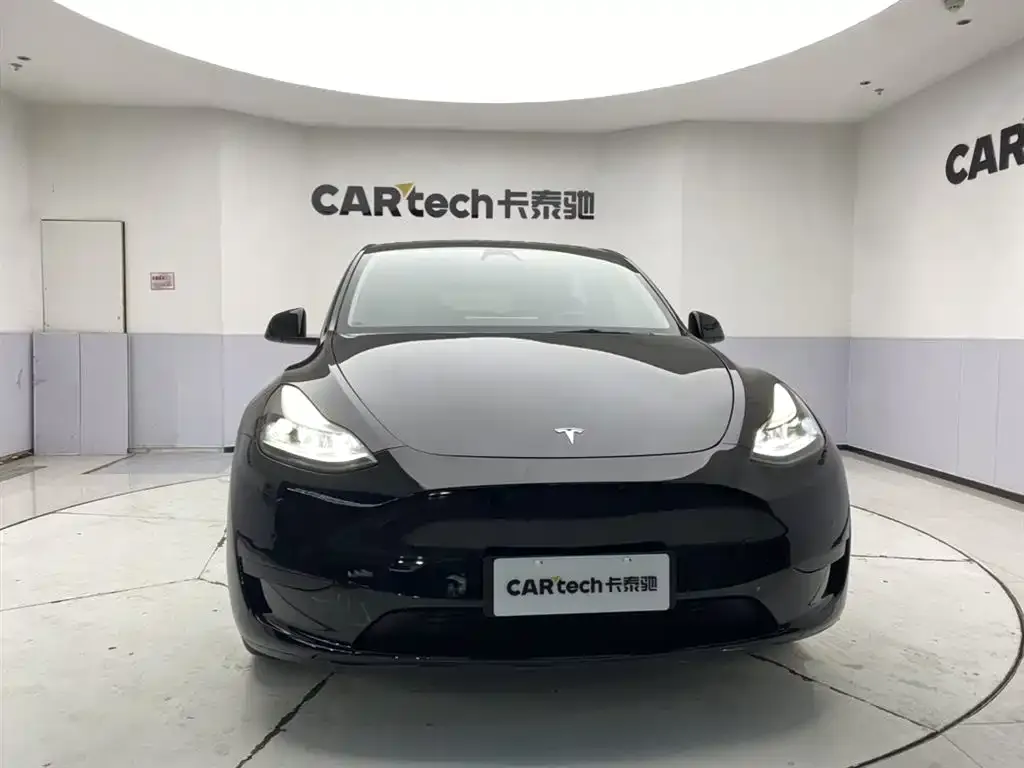 Tesla Model Y 2022 из CN, фото 3