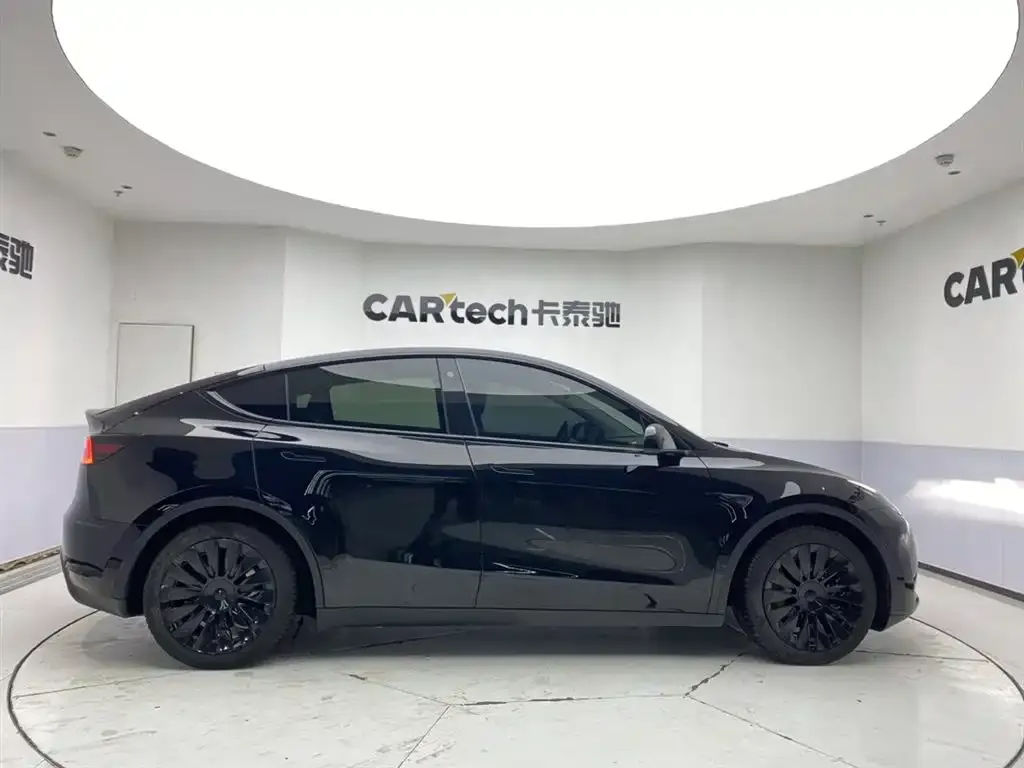 Tesla Model Y 2022 из CN, фото 5