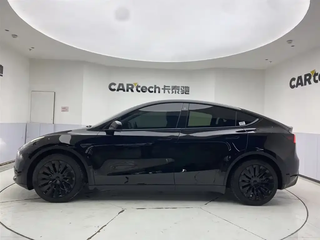Tesla Model Y 2022 из CN, фото 4