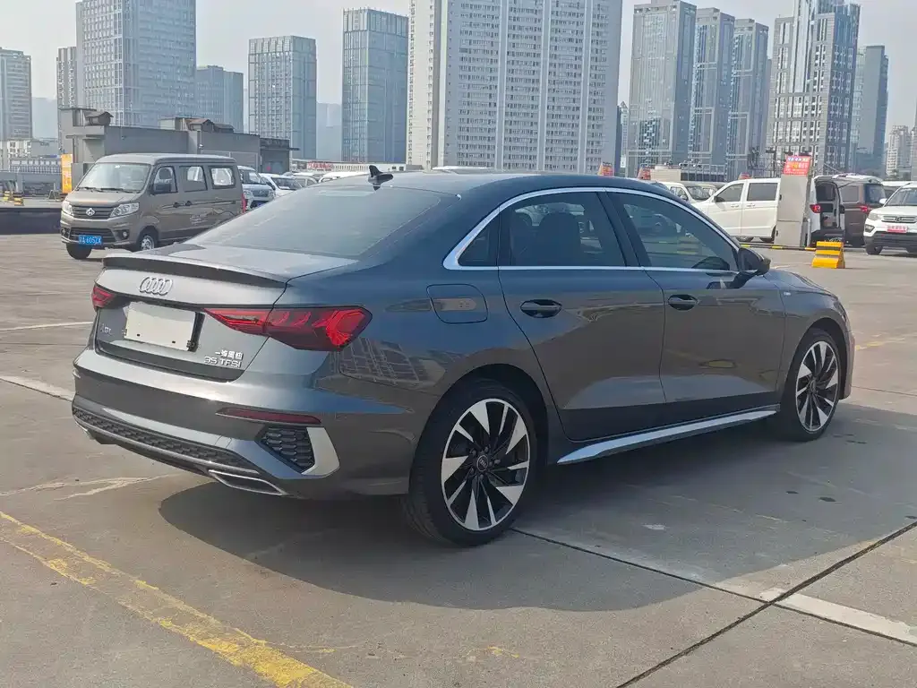 Audi A3 2024 из CN, фото 10