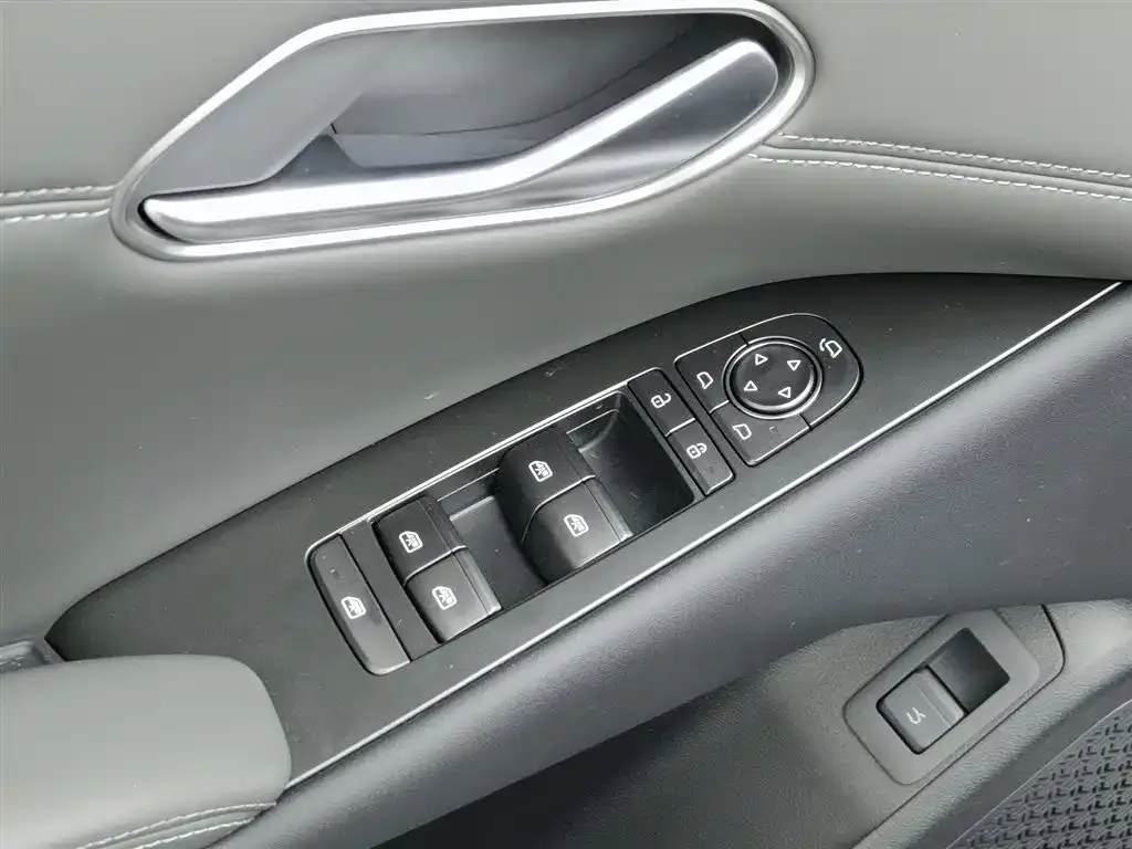 BYD Qin L 2025 из CN, фото 6
