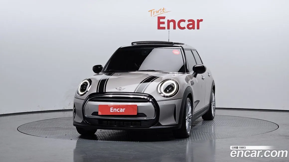 Mini Cooper 2022 из KR, фото 2