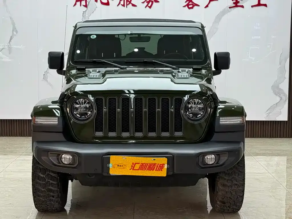 Jeep Wrangler 2023 из CN, фото 5