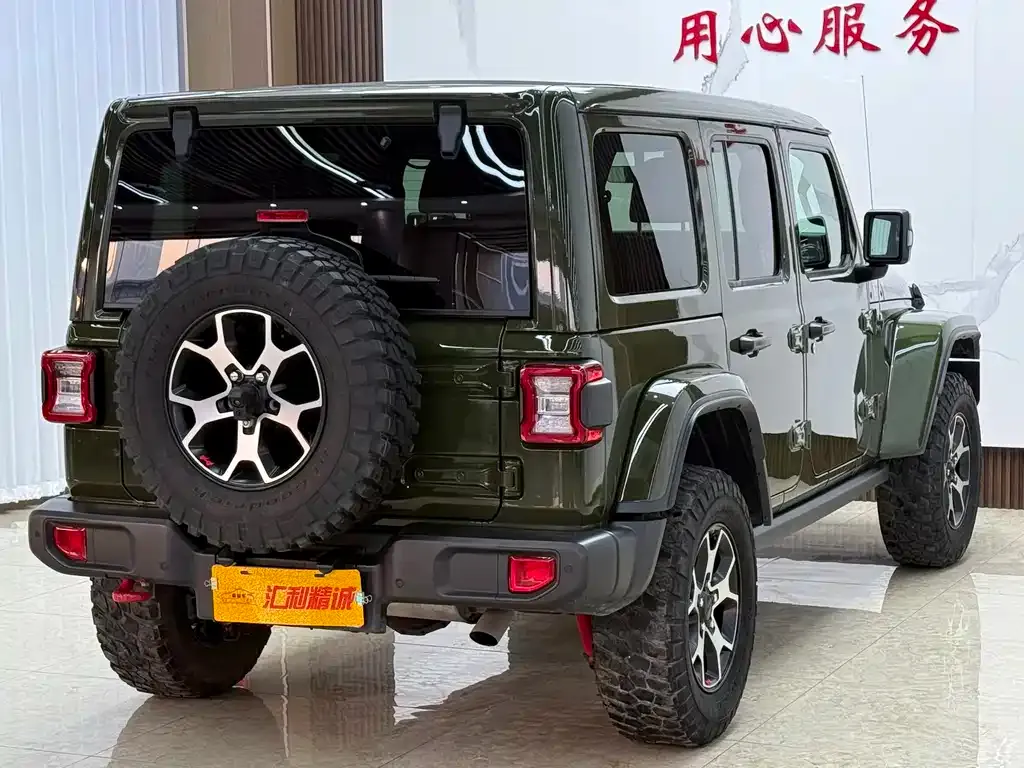 Jeep Wrangler 2023 из CN, фото 7
