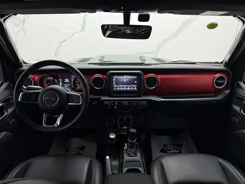 Jeep Wrangler 2023 из CN, фото 9