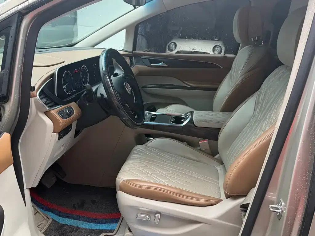 Buick GL8 2021 из CN, фото 6