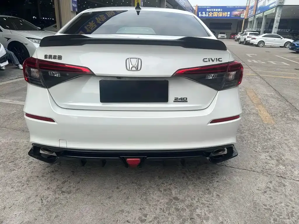 Honda Civic 2023 из CN, фото 9