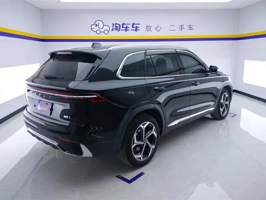 Geely Xingyue L — фото 5
