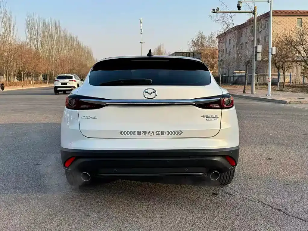 Mazda CX-4 2021 из CN, фото 5