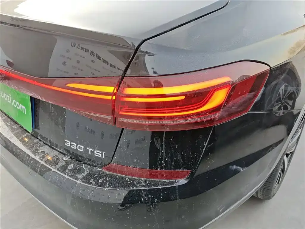 Volkswagen Passat 2022 из CN, фото 2