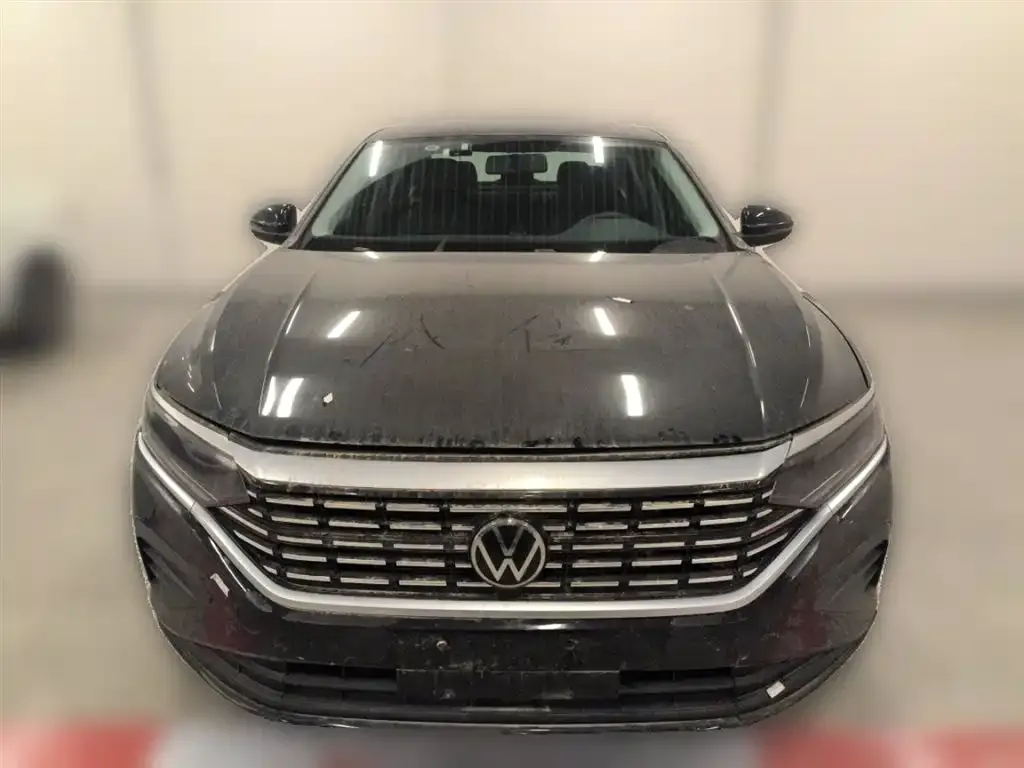 Volkswagen Passat 2023 из CN, фото 4