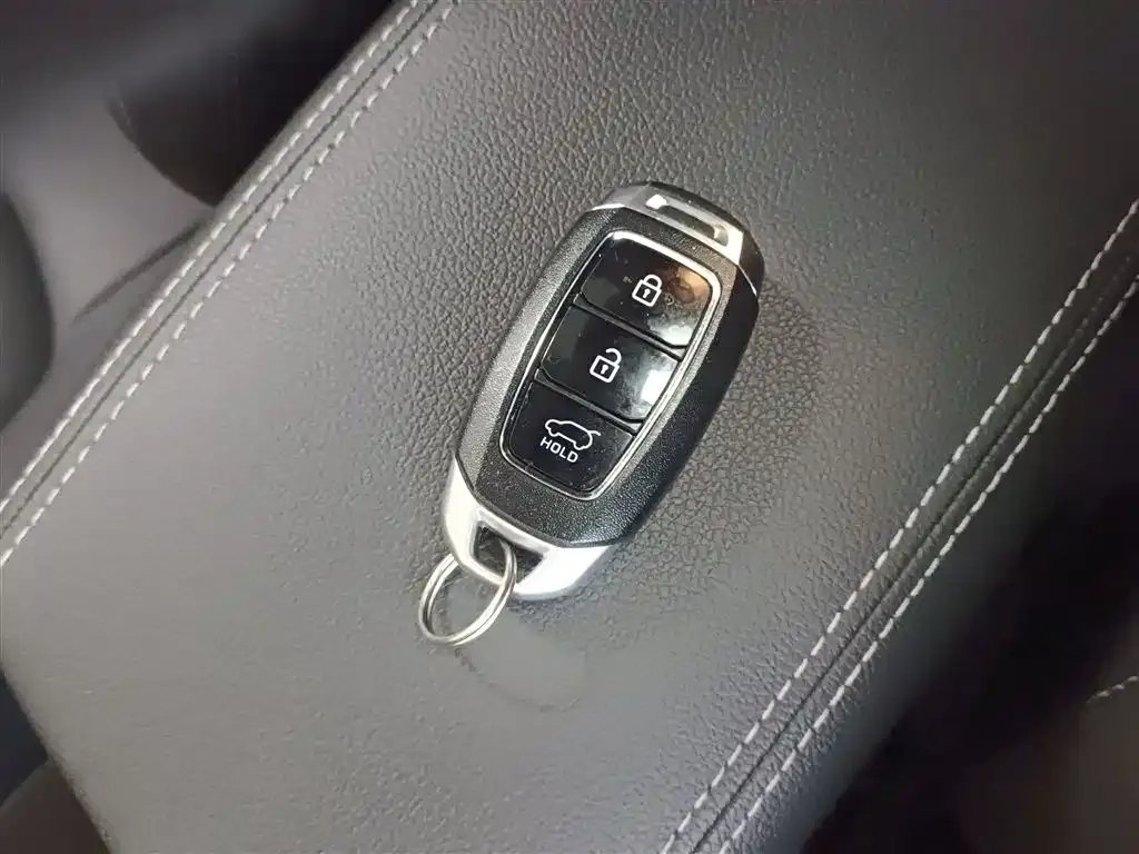Hyundai ix35 2023 из CN, фото 8