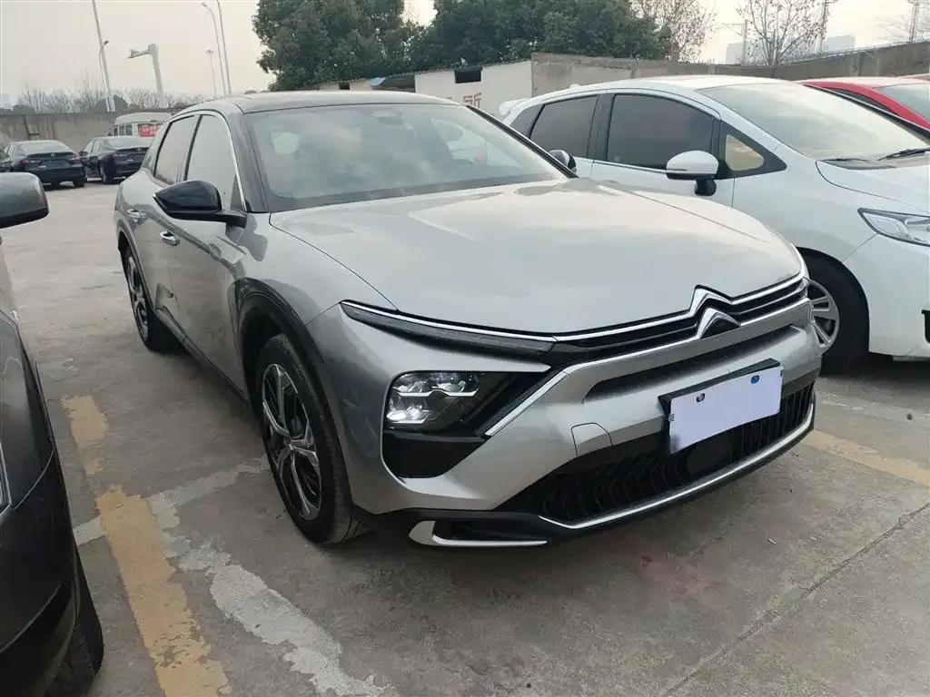 Citroen C5 X 2022 из CN, фото 10