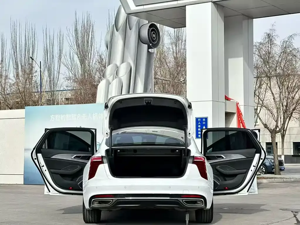 Hongqi H5 2023 из CN, фото 8