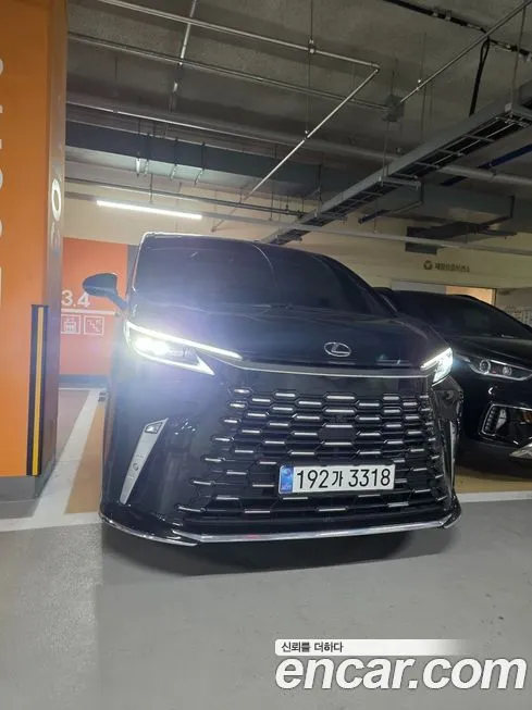 Lexus LM 2025 из KR, фото 1