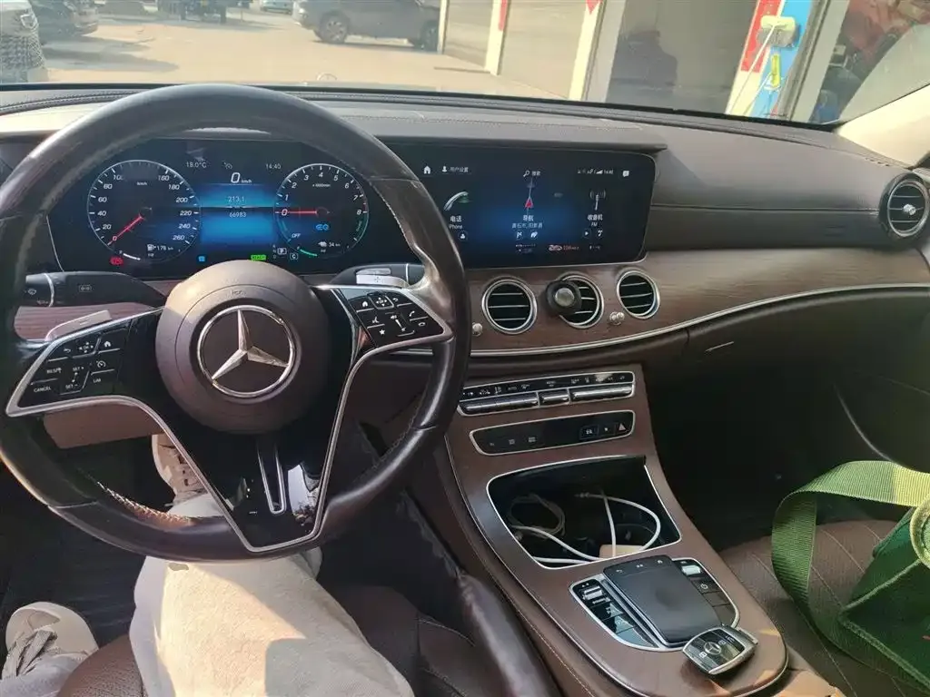 Mercedes-Benz E-Class New Energy 2021 из CN, фото 5
