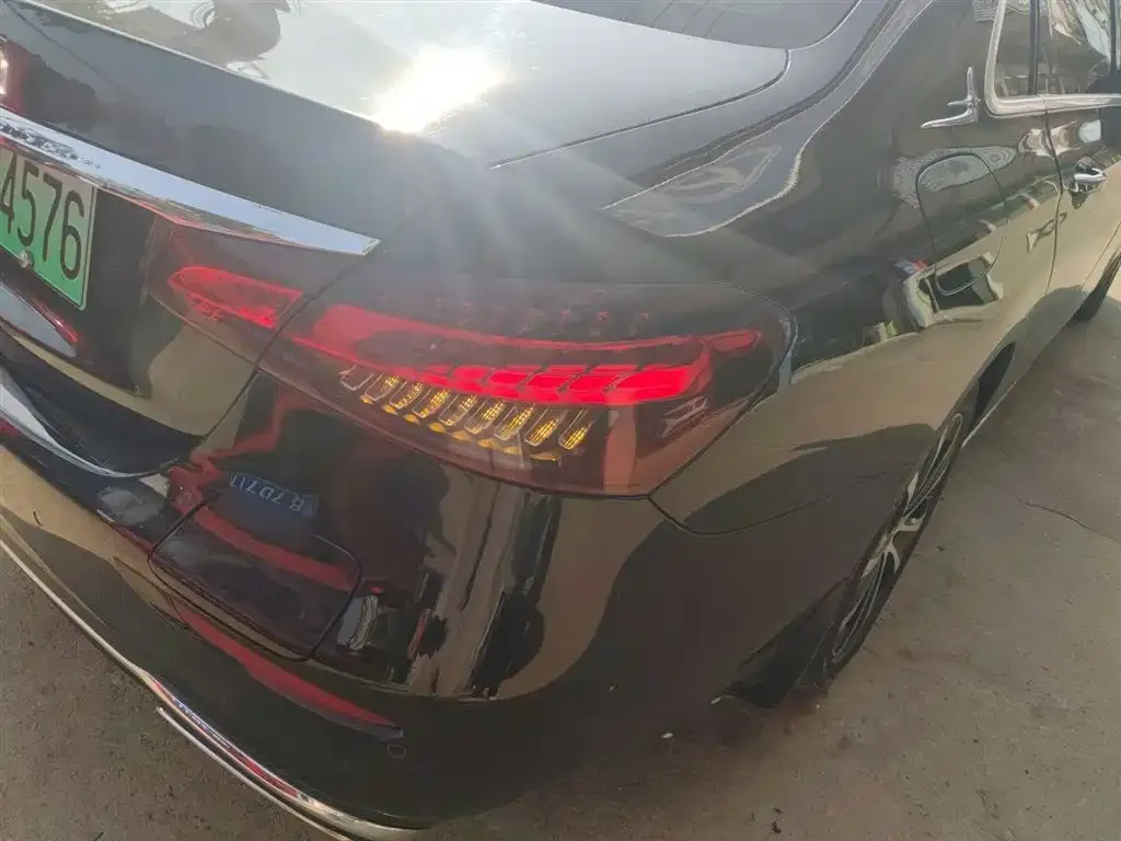 Mercedes-Benz E-Class New Energy 2021 из CN, фото 2