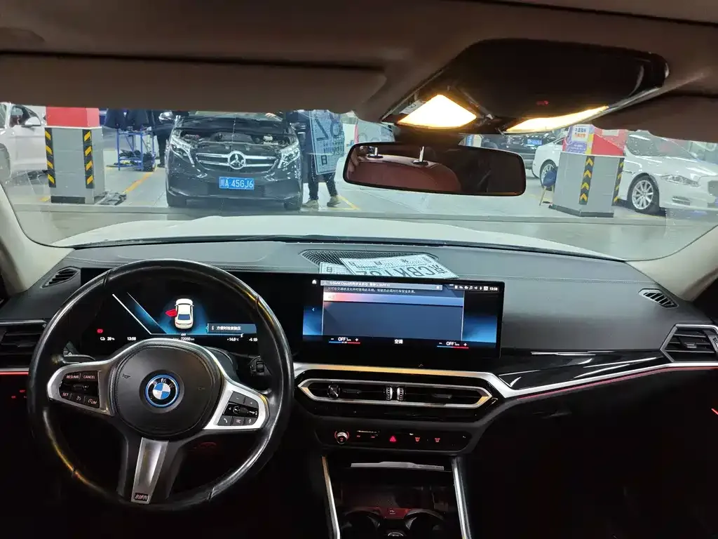BMW i3 2022 из CN, фото 4