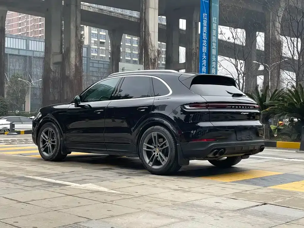 Porsche Cayenne 2023 из CN, фото 8