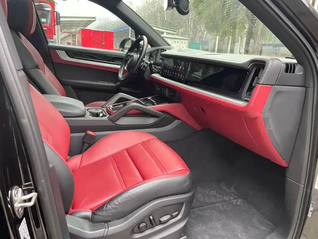 Porsche Cayenne 2023 из CN, фото 7