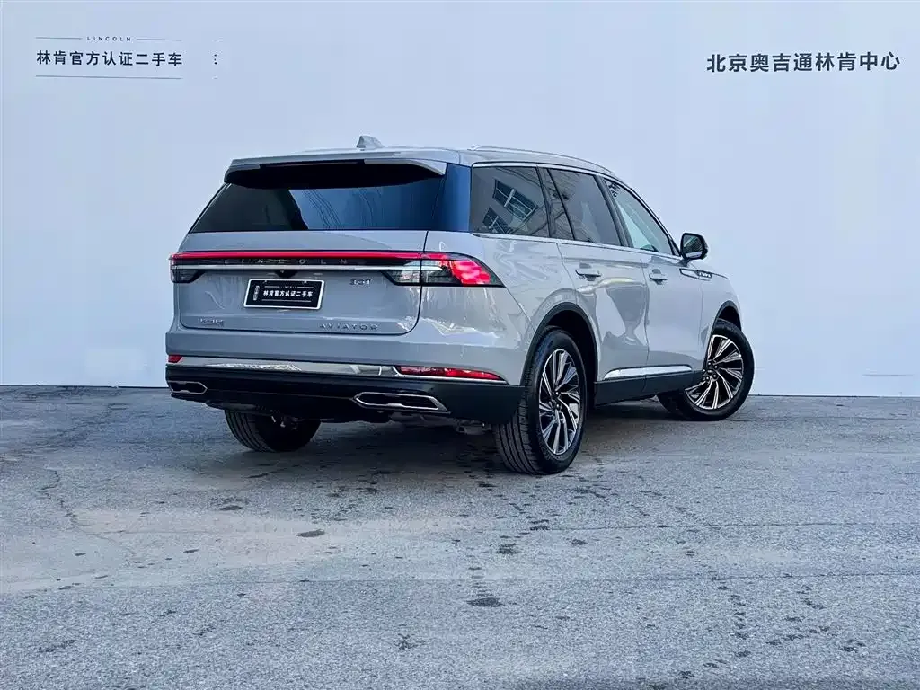 Lincoln Aviator 2025 из CN, фото 9