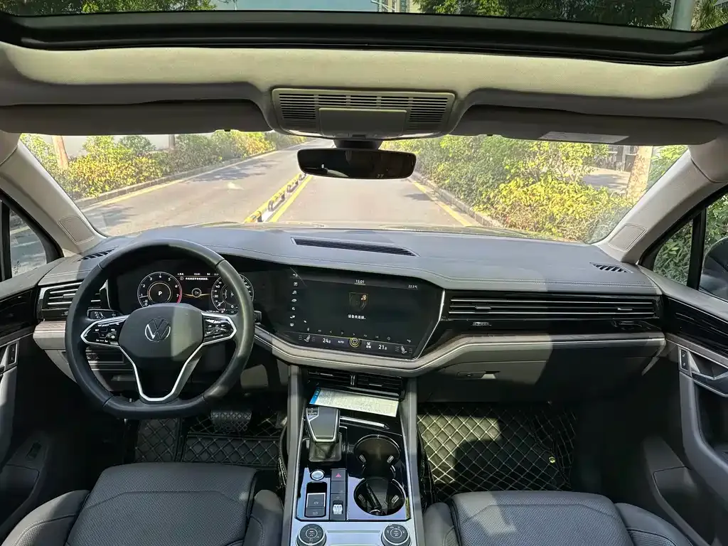 Volkswagen Touareg 2024 из CN, фото 6