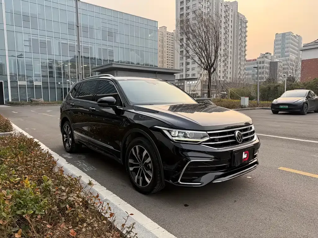 Volkswagen Tiguan L 2025 из CN, фото 9