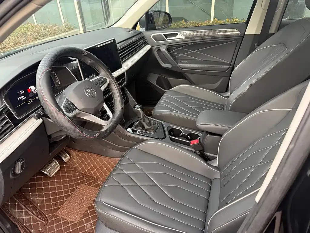 Volkswagen Tiguan L 2025 из CN, фото 2