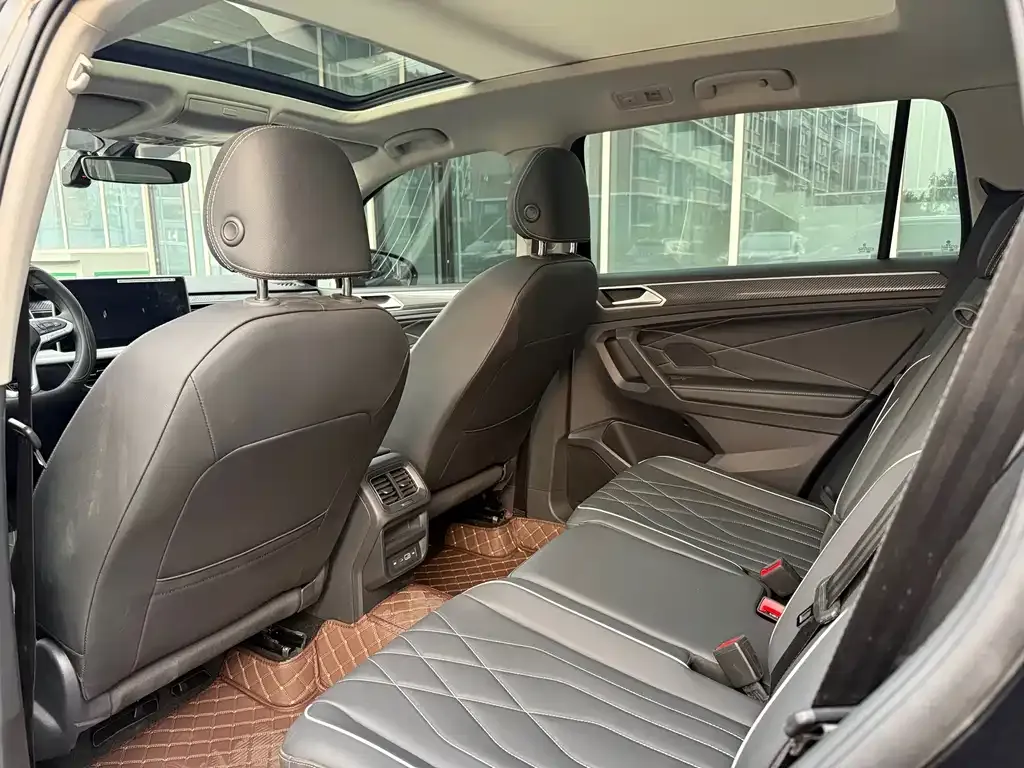 Volkswagen Tiguan L 2025 из CN, фото 7