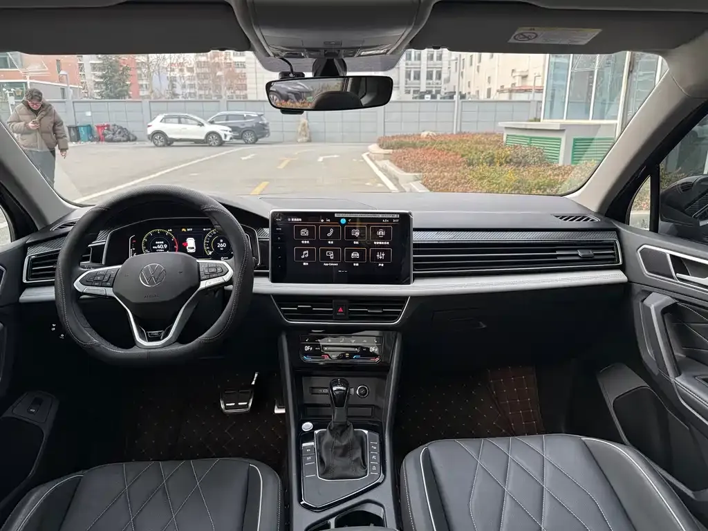 Volkswagen Tiguan L 2025 из CN, фото 4